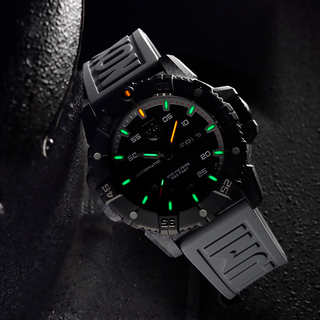 Luminox 3862, Master Carbon SEAL Automatic, Military Dive Watch, 45 mm