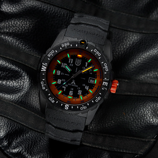 Luminox 3739, Bear Grylls Mountain, Outdoor Watch, 43 mm