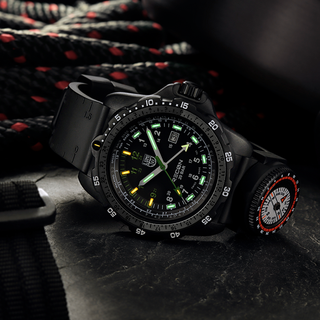 Luminox 8837.SET, RECON Nav Spec, Outdoor Explorer Watch, 46 mm