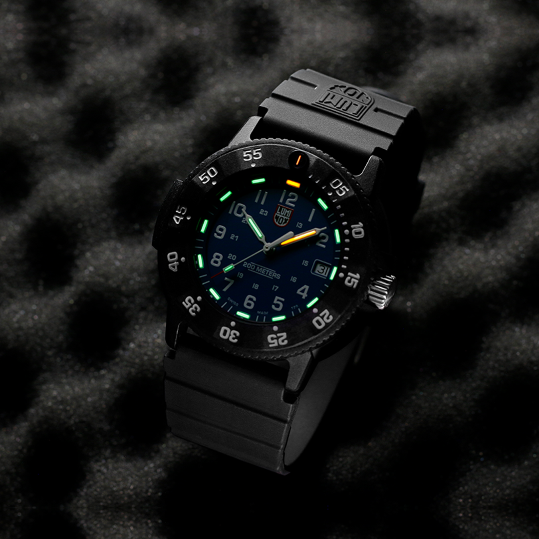 Luminox 3003.EVO, Original Navy SEAL, Dive Watch, 43 mm – Luminox Luminox 3003.EVO, Original Navy SEAL, Dive Watch, 43 mm – Luminox